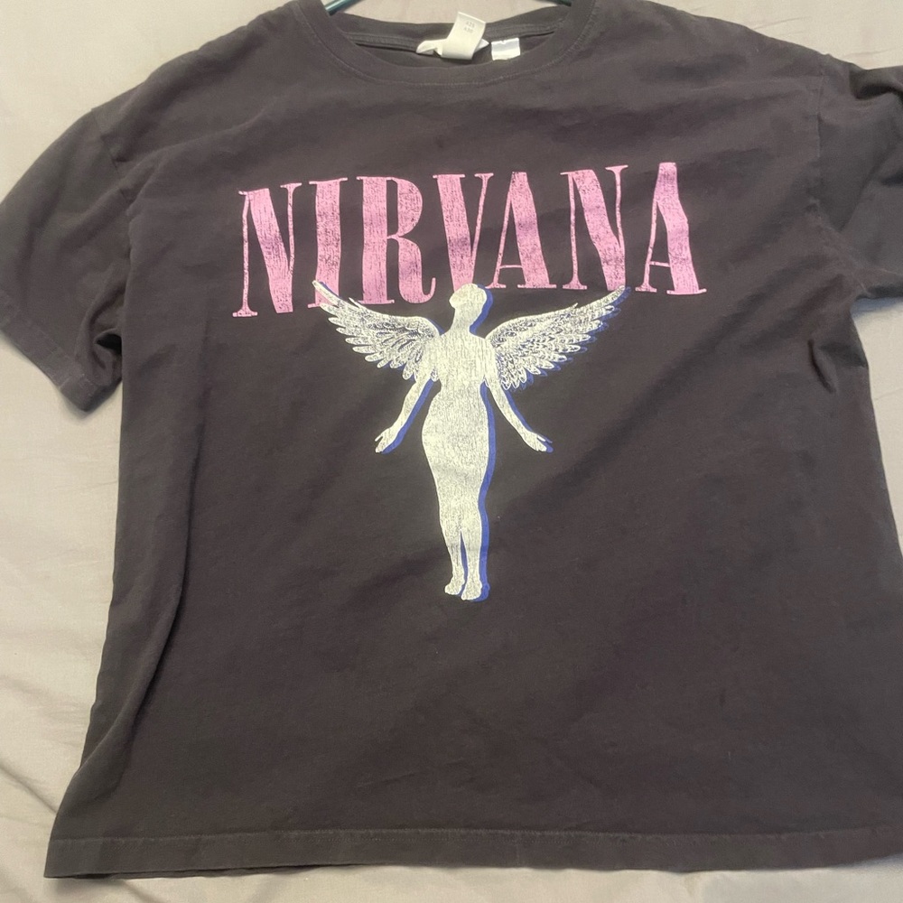 H&M graphic tee